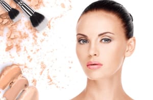 Nars - Natural Radiant Longwear Foundation ©