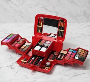 Classic Deluxe Vanity Case Make-Up Kit © Ⓢ